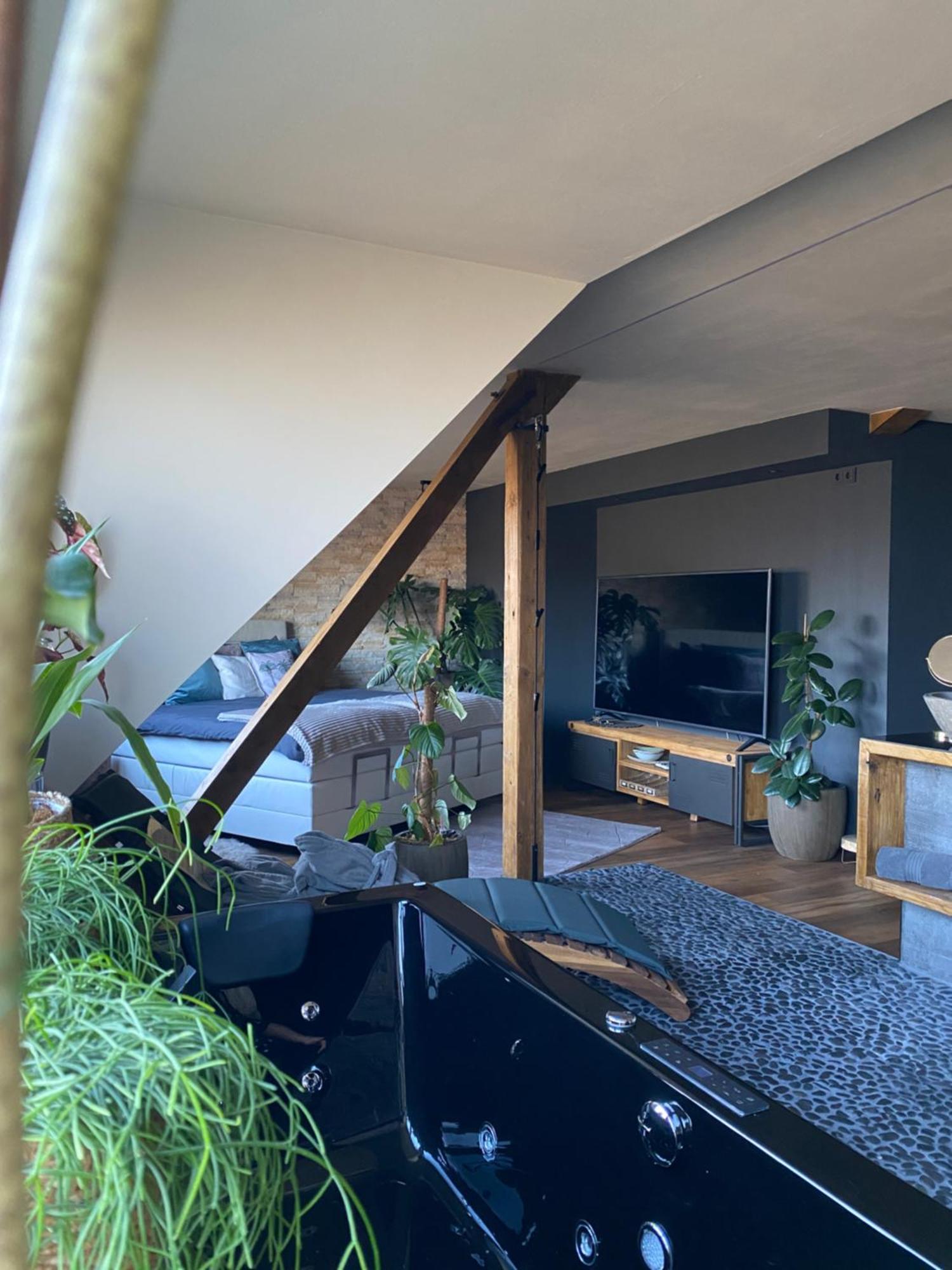 Private Wellness Suiten Mit Whirlpool Essen Exteriér fotografie