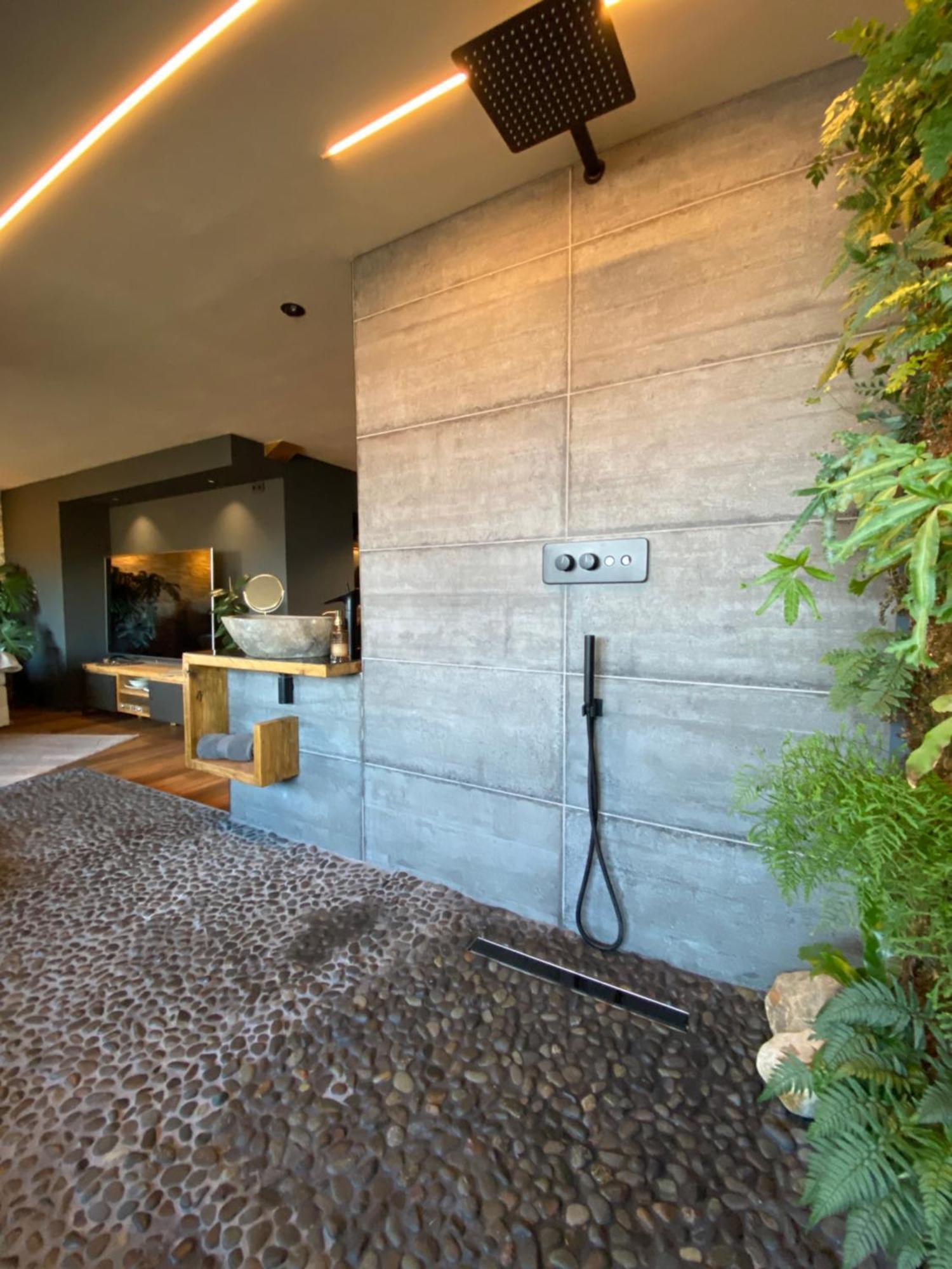 Private Wellness Suiten Mit Whirlpool Essen Exteriér fotografie